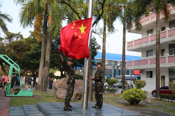 我（wǒ）院開展“築牢（láo）安全防線 守護校園平安” 2025年春季學期開學第一課活動.jpg