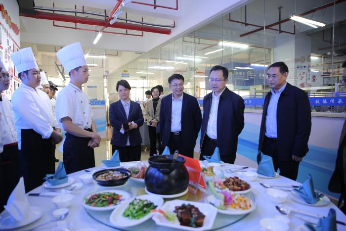 1742799259971046972.jpg 1.jpg