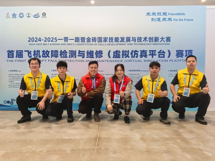 1742804572406005197.jpg b4d64a0b2e694c58ba481ec4b088b1d4.jpg