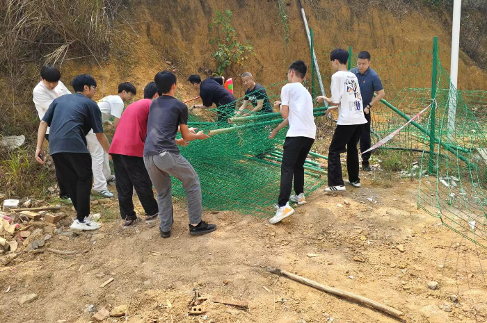 1743154115827076249.png 1.png