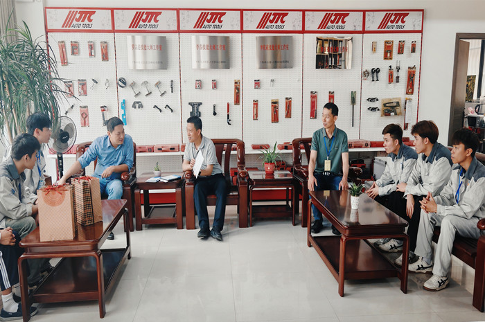 1745486486017024183.jpg 4月份越南提升班圓滿結束2_副本.jpg